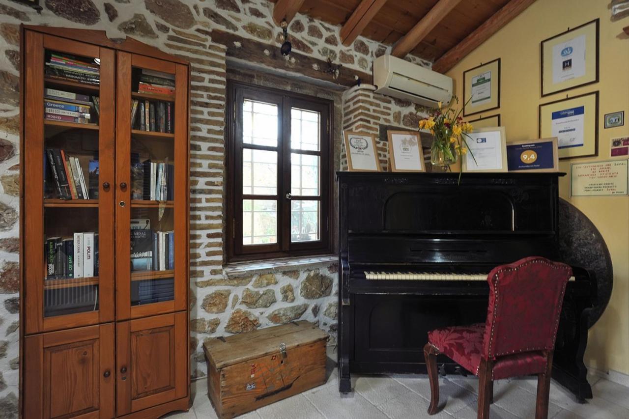 Archontiko Art Hotel Galaxídhion Dış mekan fotoğraf