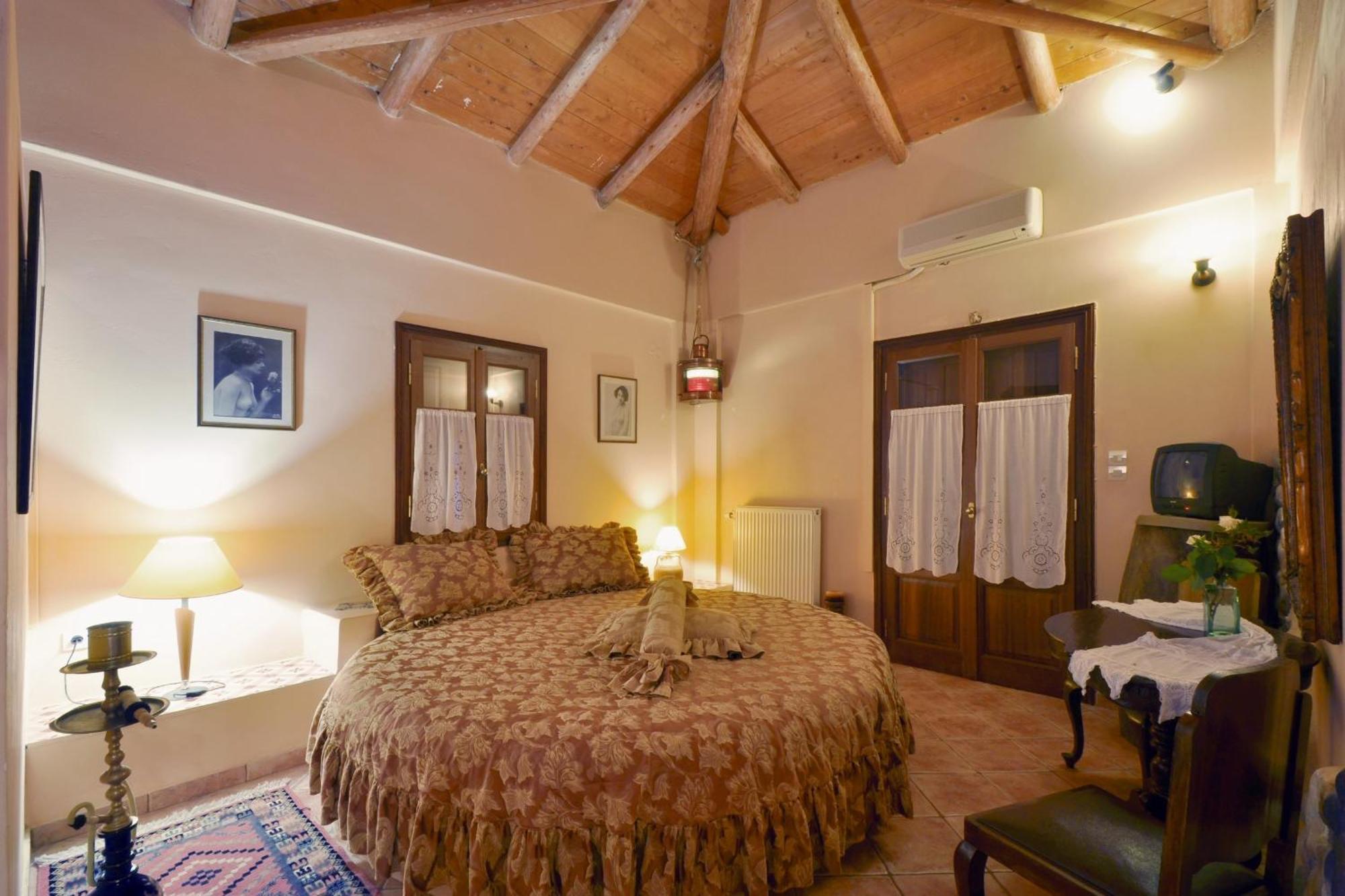 Archontiko Art Hotel Galaxídhion Oda fotoğraf